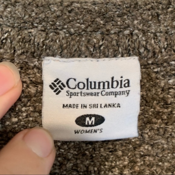 Columbia | V-Neck Sweater - Picture 13 of 15